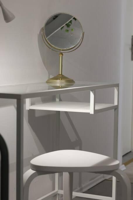 Zentral Gemuetliches Design Studio Apartment